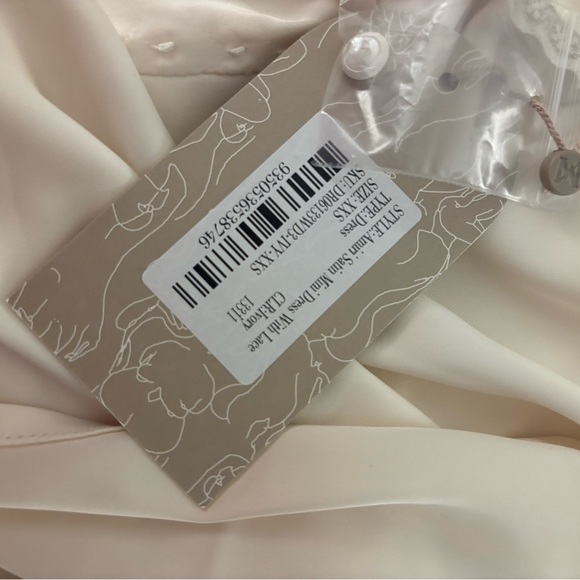 Meshki Cream Strappy Backless Dress - bridal with beautiful details - Picture 9 of 9